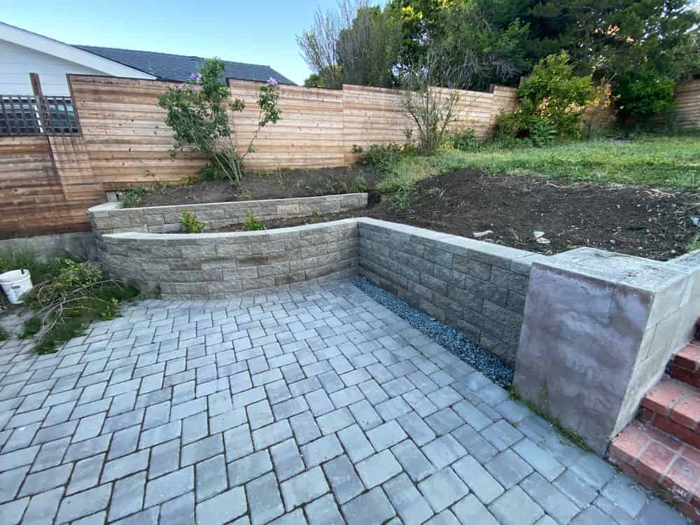 Retaining Walls image